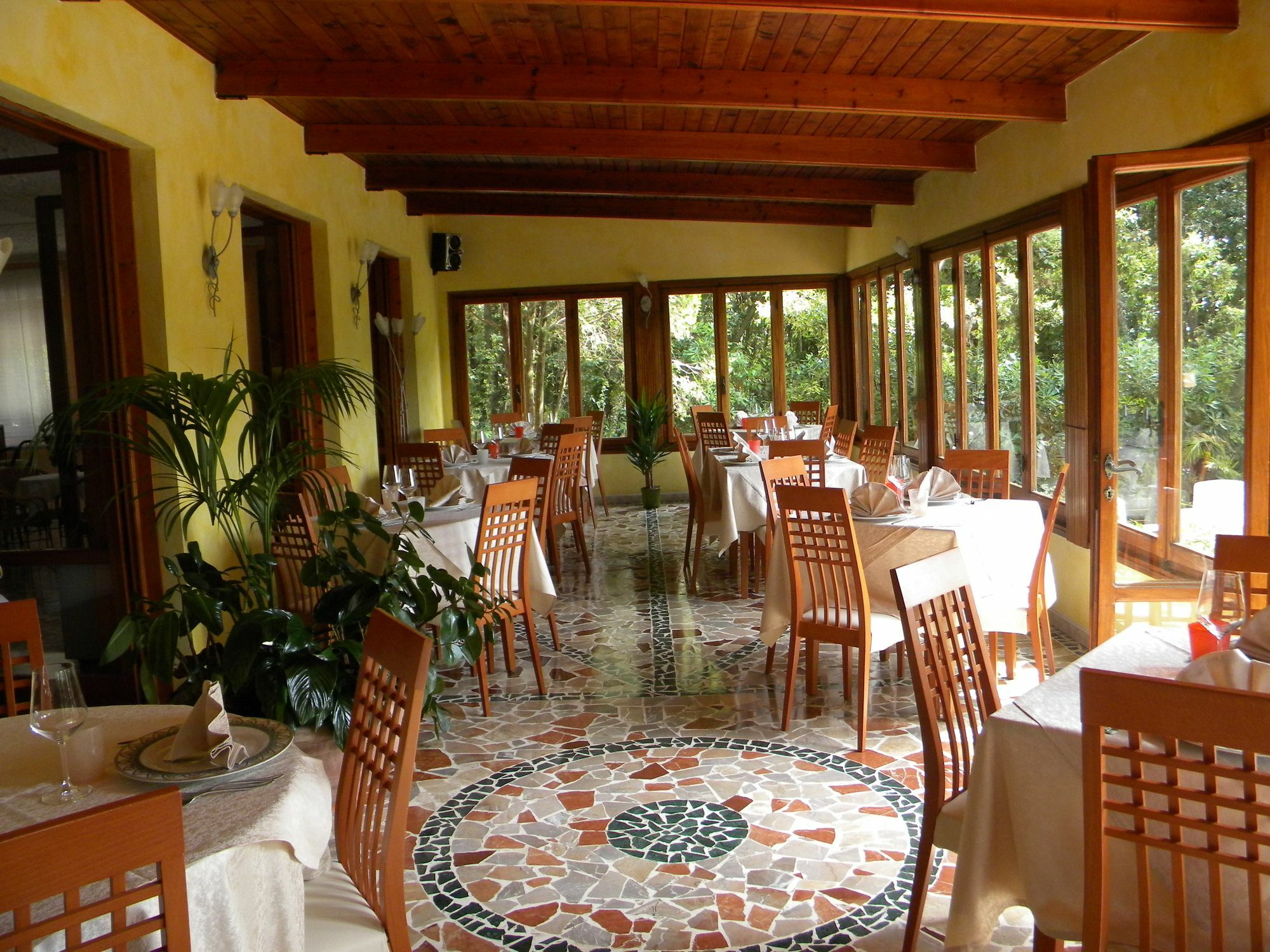 ליבורנו Hotel La Rosa Del Tirreno מראה חיצוני תמונה