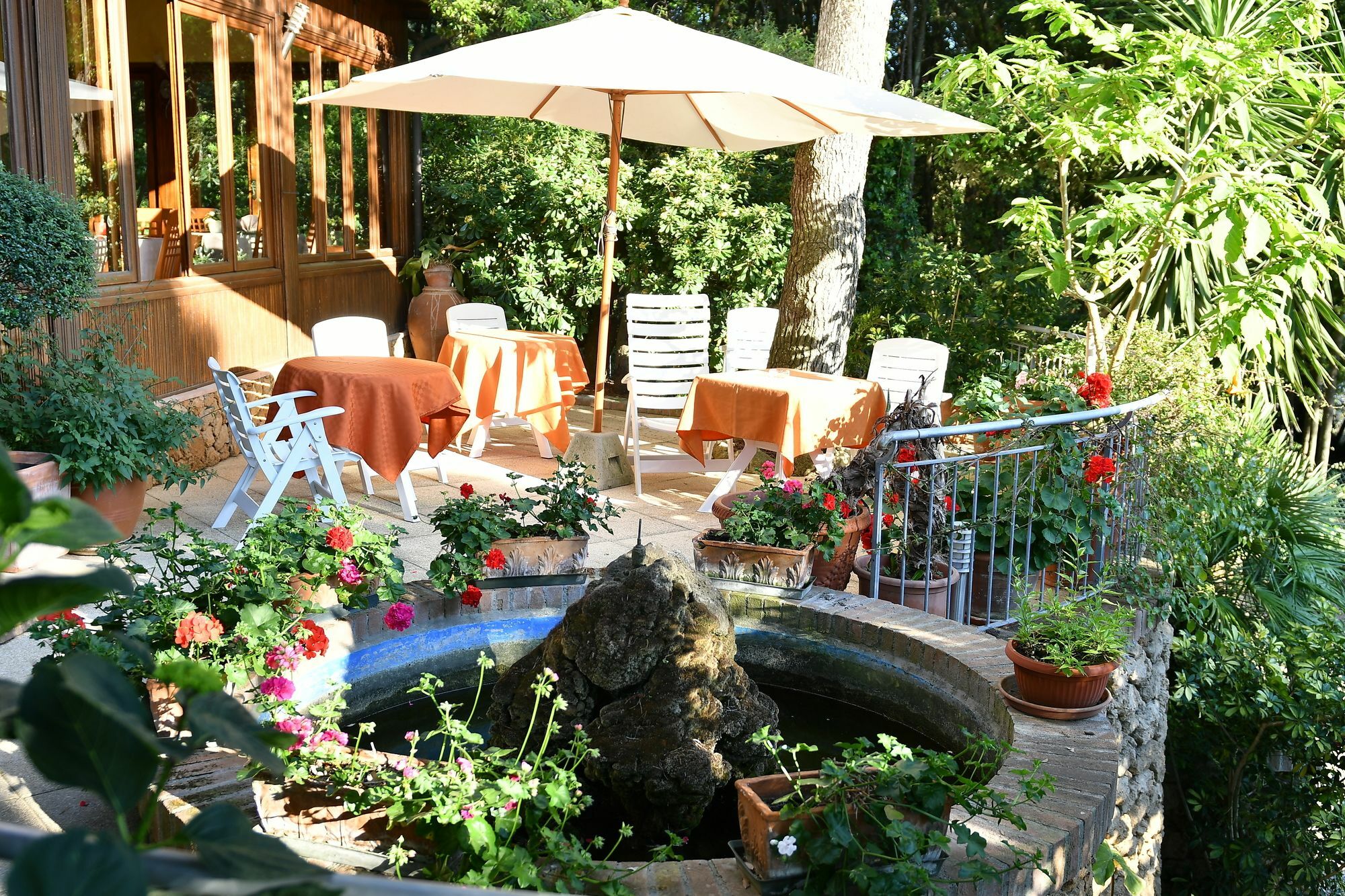 ליבורנו Hotel La Rosa Del Tirreno מראה חיצוני תמונה